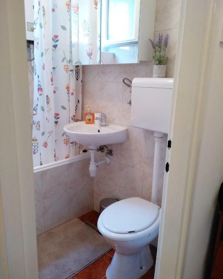 Sunray Studio Apartment 萨格勒布 外观 照片